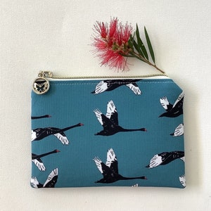 Bolsa Cisne Negro/Bolsa Pequena/Pássaros Australianos/Bolsa de Cosméticos/Presentes Australianos/Presentes Cisne Negro/Presente para Amiga/Design Red Parker