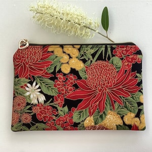 Best Seller/ Beautiful Waratah Print Purse /Australian Flower fabric/ Waratah/Banksia/Cosmetic Purse/Clutch/ Australian gifts/ makeup bag