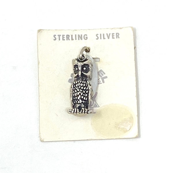 Vintage Sterling Silber Eule 3D Charme mit New Mexico Tag, Maisel-Shop-Karte