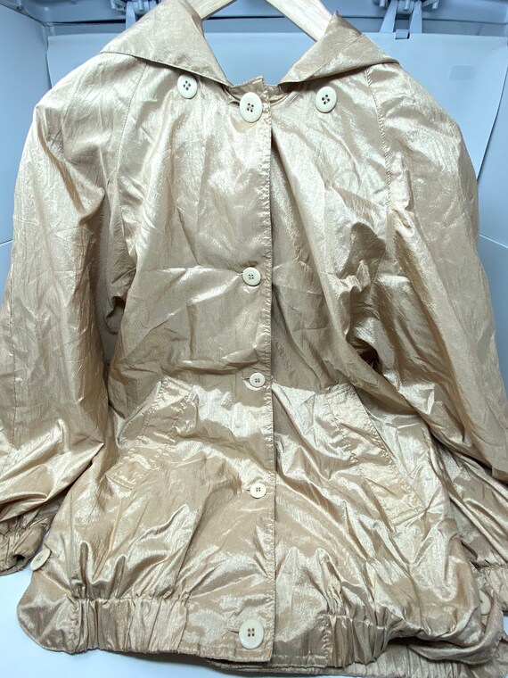 Vintage 1990s shiny gold IZZI windbreaker jacket … - image 10