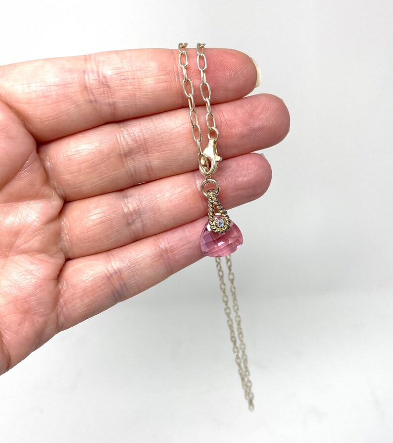 Vintage light pink faceted glass pendant silver tone chain necklace 1990s