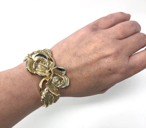 1950s gold tone hinged rose cuff bracelet - image 6