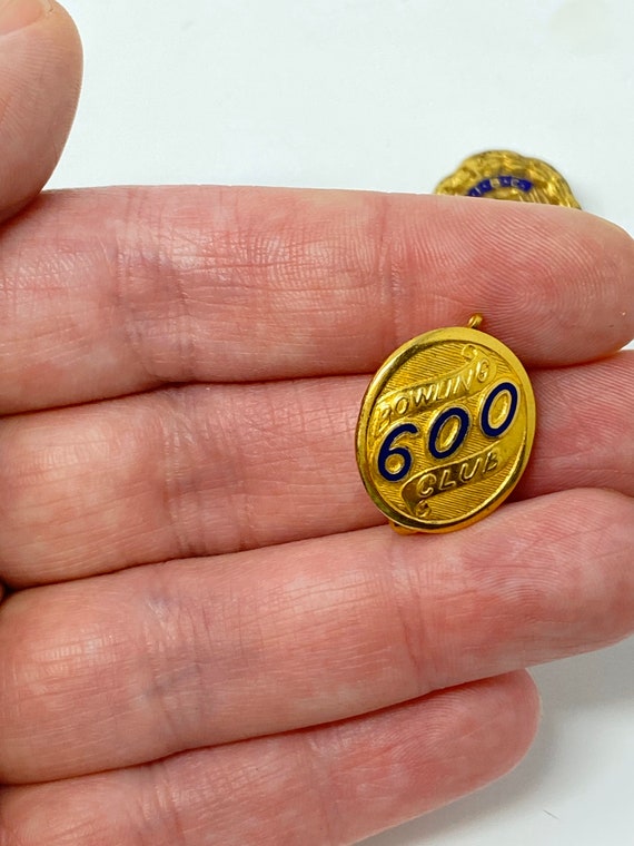 WIBC Women’s International Bowling Congress award pin… Gem