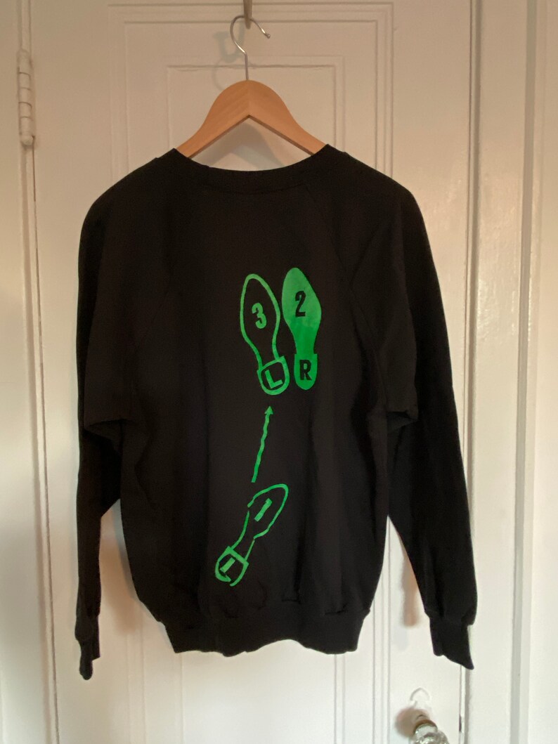 vintage mtv sweatshirt