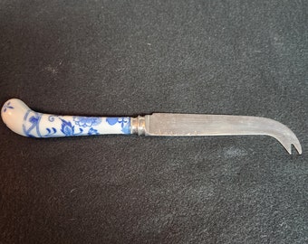 Vintage Cheese Knife with Stainless Blade Floraine (Blue) by A & E LEWIS (GERMANY)