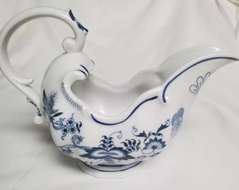 Vintage Blue Danube Gravy Boat 2002