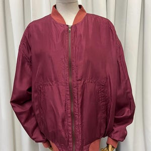 Vintage 1980s Maroon Pure Silk Bomber Jacket 100% Silk Vintage Burgundy Genuine Silk Lightweight Oversized Women&#39;s Jacket Size M