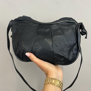 Vintage Black Faux Leather Pleated Shoulder Bag Minimalist 90s Style