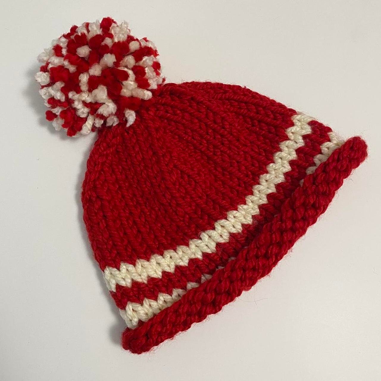 Red & White Hand‑Knit Chunky Beanie (Unisex) ?OZ Adult Beanie unisex hat Chunky Hand-Knit Hat PomPom  main image 3