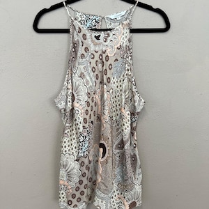 100% Silk Y2K Vintage Top Floral Sequin Sleeveless Top