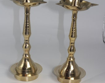Brass oil lamp, kerala lamp diya, Indian decor diya, brass diya, brass Kera vilakku Pooja, khuthu vilakku, kerala brass oil lamp,stand diya