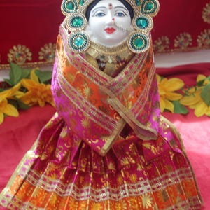 Ammavaru Kalasam Drape kalasam drape for varalakshmi ammavaru. This can be draped around the kalasam with just a velcro.