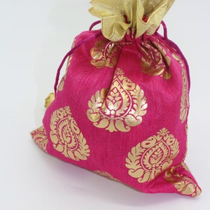 Indian favor bag,Hindu puja gift, mehndi favor bag, sangeet favor, baby shower return gift, party gift bag, Indian gift bag, bulk gift bag