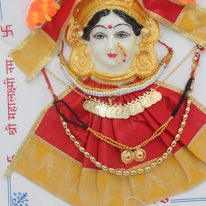 VaraLakshmi Varamaha Lakshmi face with dress and jewelry, Gowri-Laxmi Durga Ma-Ammavaru-Amman - ma kali Pooja Festivals Navratri Pooja