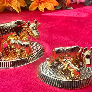 Kamadhenu Cow and Calf Figurine, Hindu Religious Sculpture, Navratri Return Gift, Varalakshmi Return Gift Housewarming Gifts, Puja Favors
