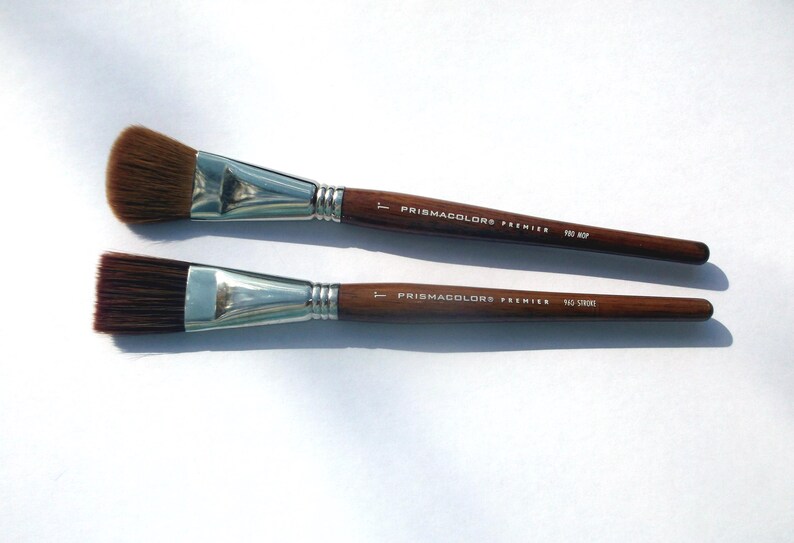 ISABEY 4 BRUSHES IN DELUXE WOODEN BOX