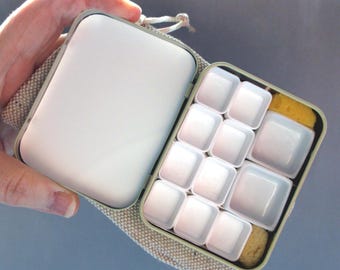 Ceramic Full Pan Mixing Spaces & Plastic Half Pans in Mint Tin Palette