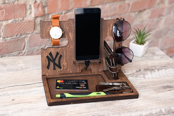 New York Yankees Gift for Men Father Day Gift Wooden Docking