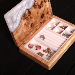 Gift jewelry box, Resin jewelry boxes, Wooden jewelry boxes