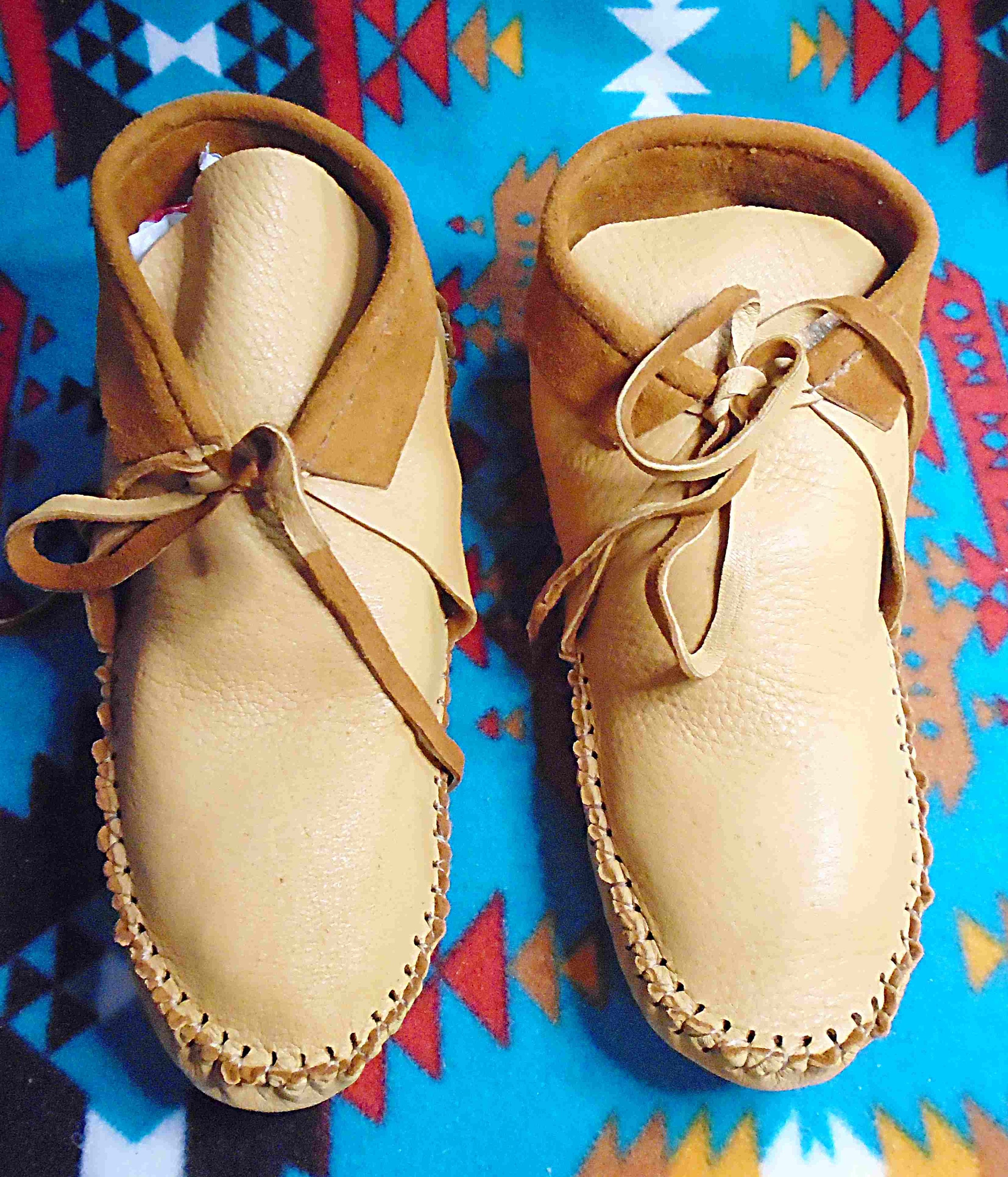 traditional navajo moccasins for sale
