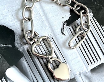 Heart Padlock Link Bracelet,Carabiner Padlock Clasp, Silver Link Stackable Bracelet, Engraved Heart Clasp