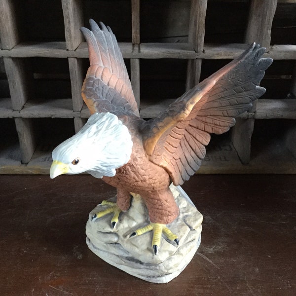 Foss Co. Golden Colorado Porcelain Majestic Eagle Paperweight / Rare / Ski Country Decanters