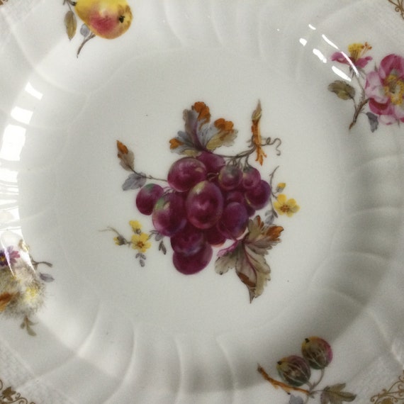 Antique KPM Handpainted Fruit Porcelain Plate / Scepter Mark 1837