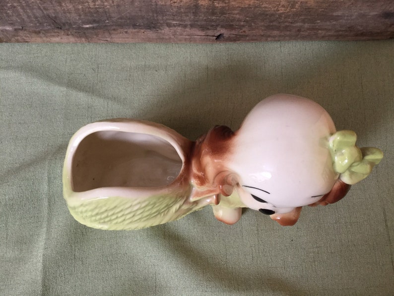 Vintage Hull Pottery Puppy Dog with Ball of Yarn Planter Succulent Planter