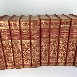 1929 Children&#39;s Hour Book Set: Illustrated Red Cloth, Houghton Mifflin
