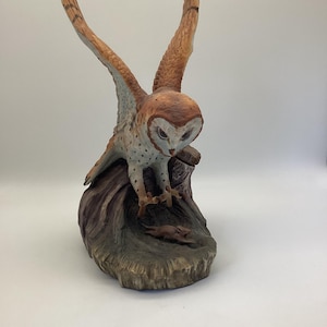 Vintage Ltd. Ed.  Ski Country Bourbon Barn Owl Full Sized Decanter / 1979