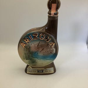 Jim Beam / Regal China Arizona / Decanter Bourbon Grand Canyon / 1968