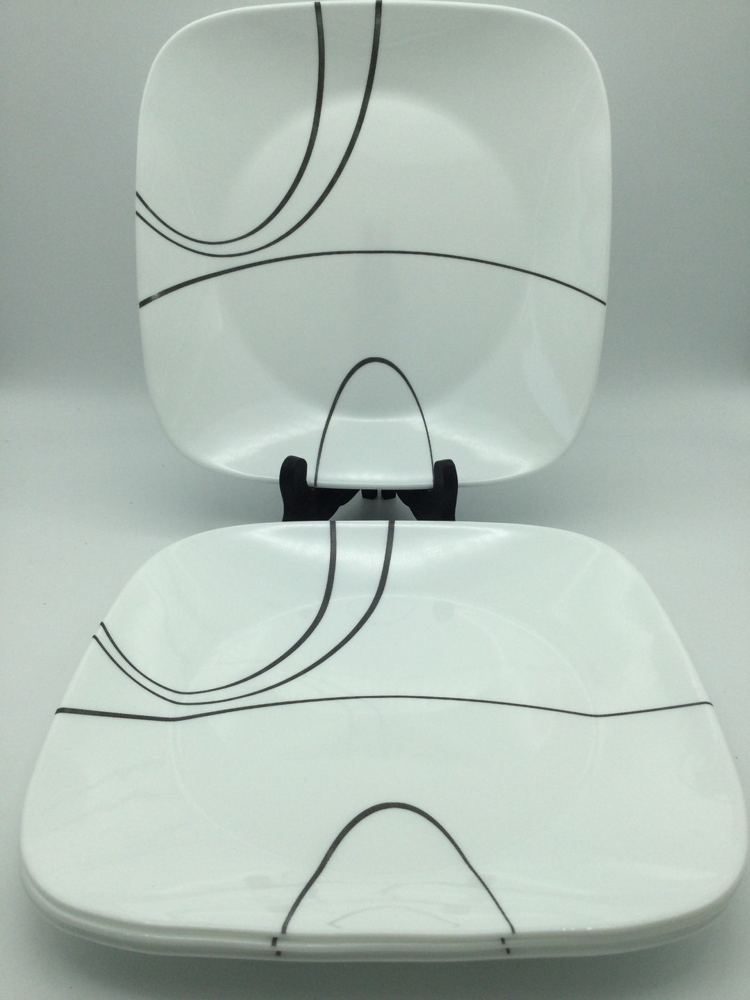 Vintage Corelle Simple Lines Set of 4 Square Dinner Plates / 10.5