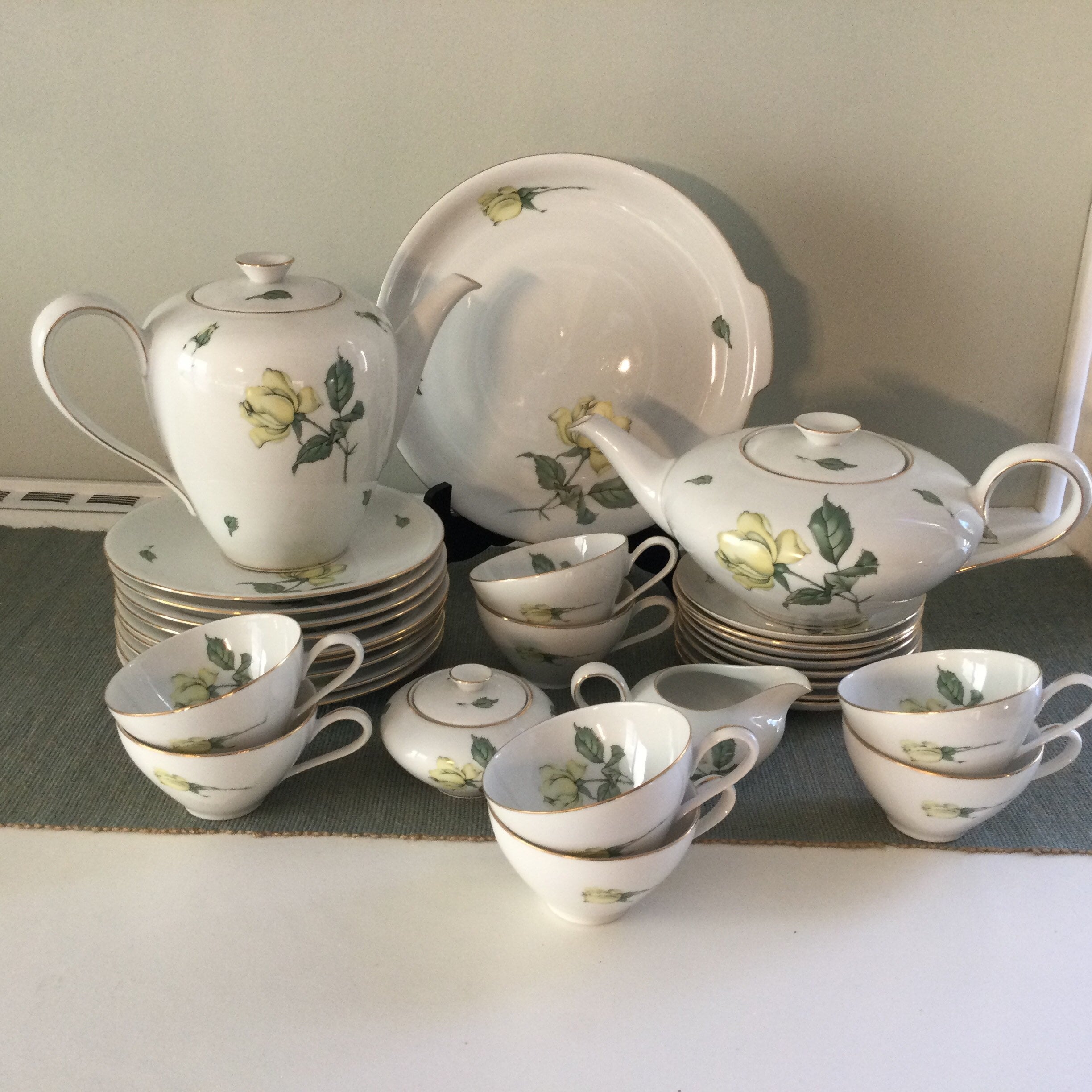 Printemps Paris　David Kregenow　 限定100部 Vintage KPM Krister Germany Yellow Rose Tea Set, Gold Trim