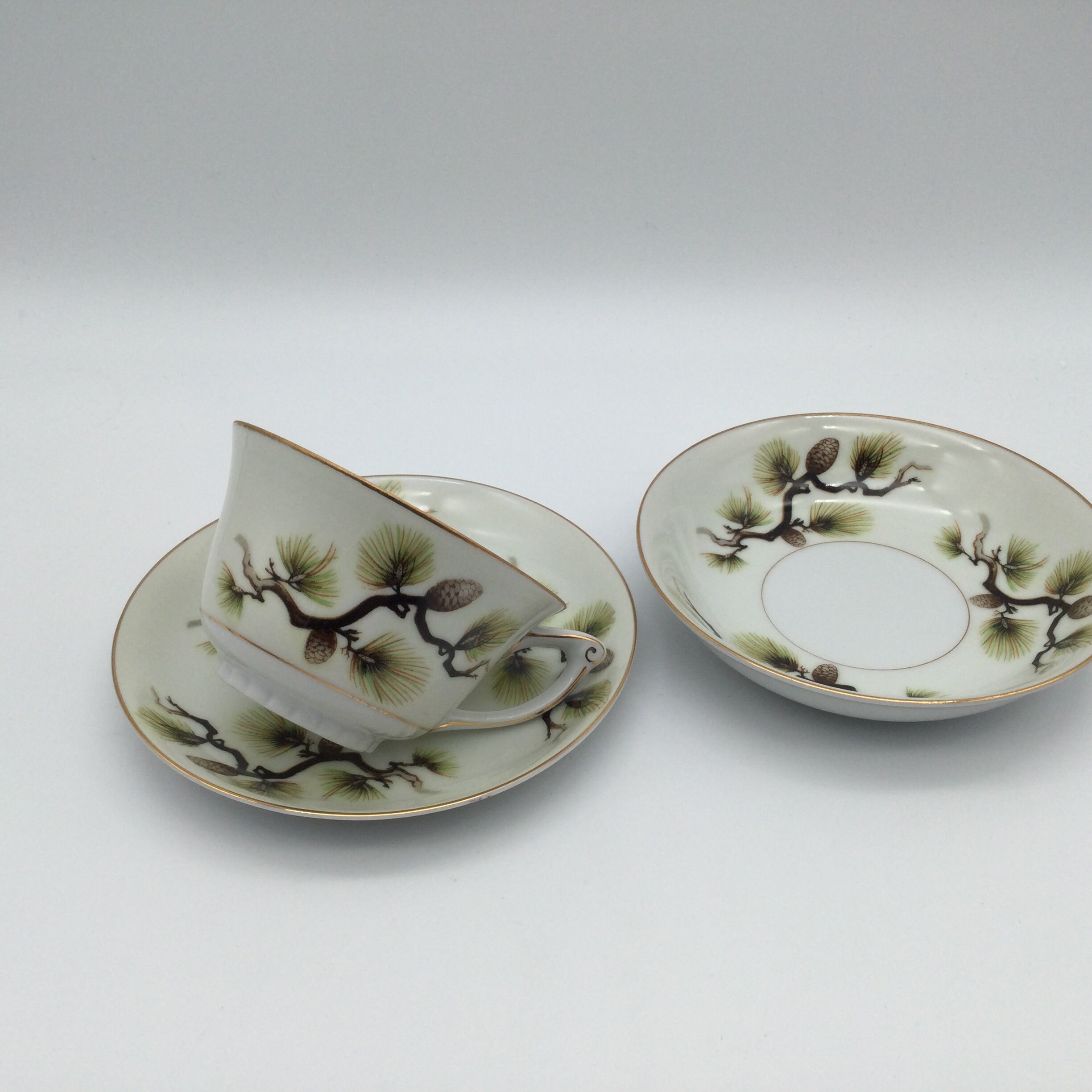 Mid Century Narumi Japan Pinecone Pattern Fine Bone China