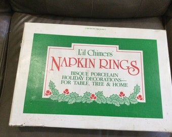 Vintage L’il Chimers Christmas Set of 12 Bisque Porcelain Napkin Rings In Original Packaging/ NOS