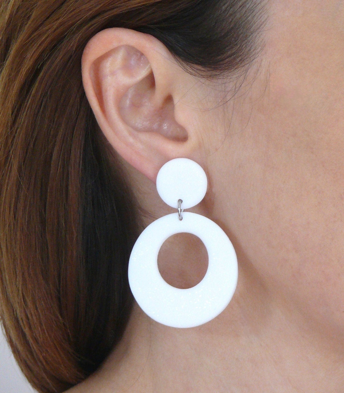 White mod 60s 70s hoop retro style earrings Vintage 80s Etsy