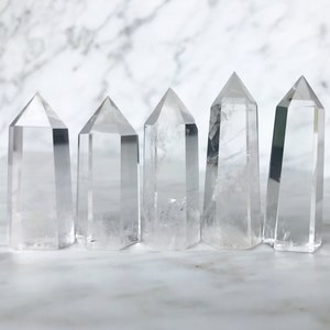 Choose your MINI Quartz Clear * 5 - 6 CM * 21 - 55 GRAM . positive energy. Crystal Tower point. Natural Quartz Stone. ecolovestores