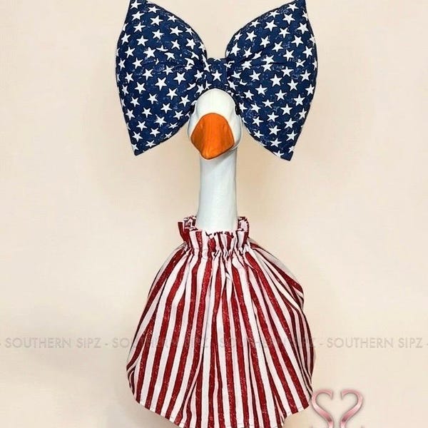 American Flag Goose Outfit, Red White Blue Dress, Fourth of July Porch Decor, Porch Goose Patriotic, 23 Inch Goose Outfit