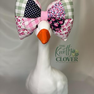 Oversized Floral Patchwork Cottage Bow for Porch Goose Decor, Big Fat Bow