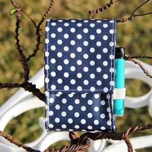 Cigarette pack case in navy blue oilcloth with white polka dots, fully lined - Artisanal creation