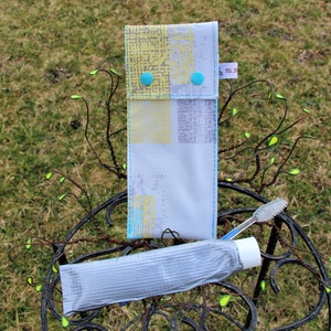 Etui pour brosse à dents et dentifrice en toile cirée motifs géométriques, entièrement doublé – Création artisanale
