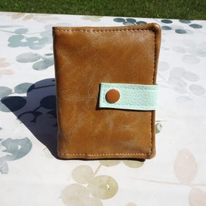Porte-monnaie et porte carte en simili cuir caramel, entièrement doublé  – Création artisanale