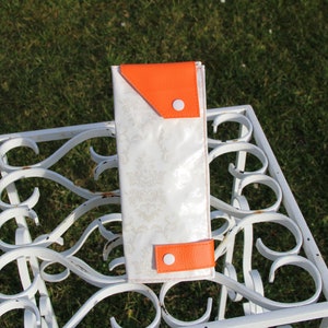 Cutlery case in waxed canvas with “White Baroque” pattern, fully lined - Handmade creation