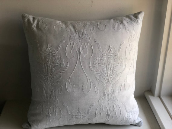 antique throw pillows