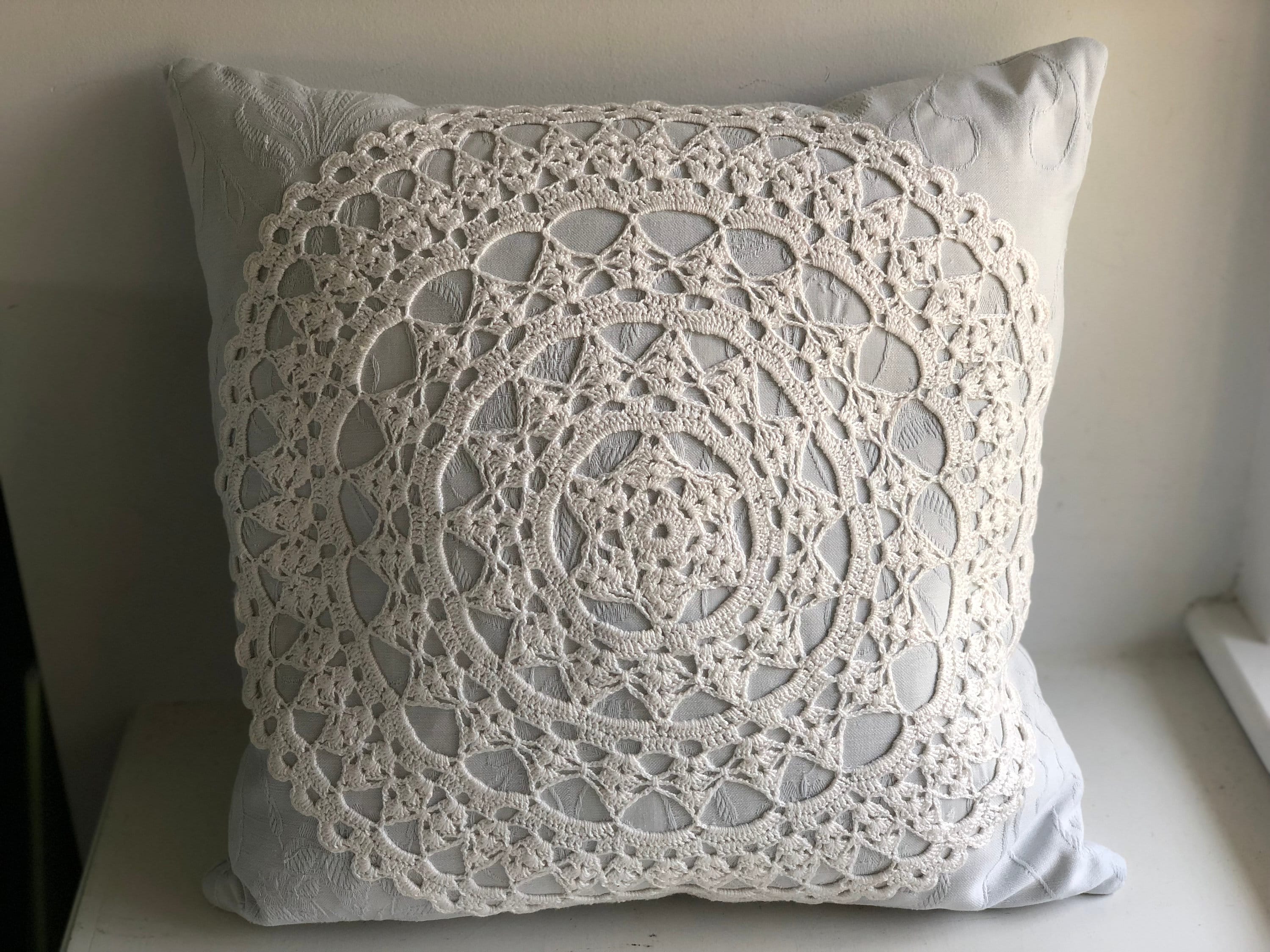 antique throw pillows