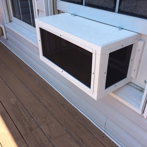 24 inch Deluxe KP Cat Window Patio-Catio-Solarium Large Deluxe model image 4