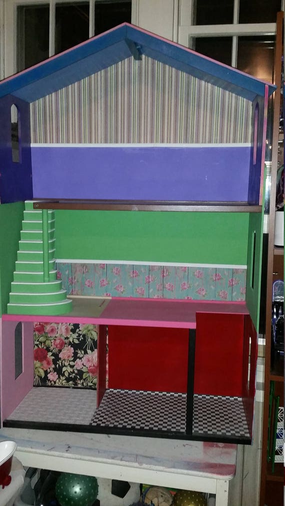 upcycled dollhouse