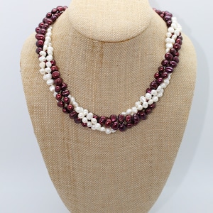 Real pearl twist necklace