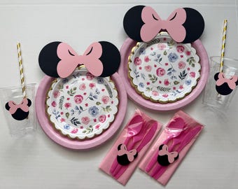 Minnie Mouse Party Supplies: Pink Floral Plates, Cups, Straws - Set of 10