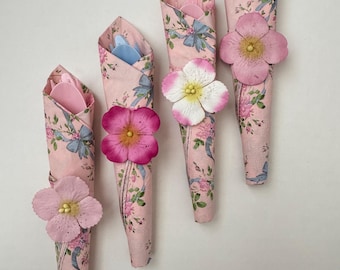 Bridgerton Tea Party Utensils, Floral Napkins, Pink Forks, Spoons (Set of 10)